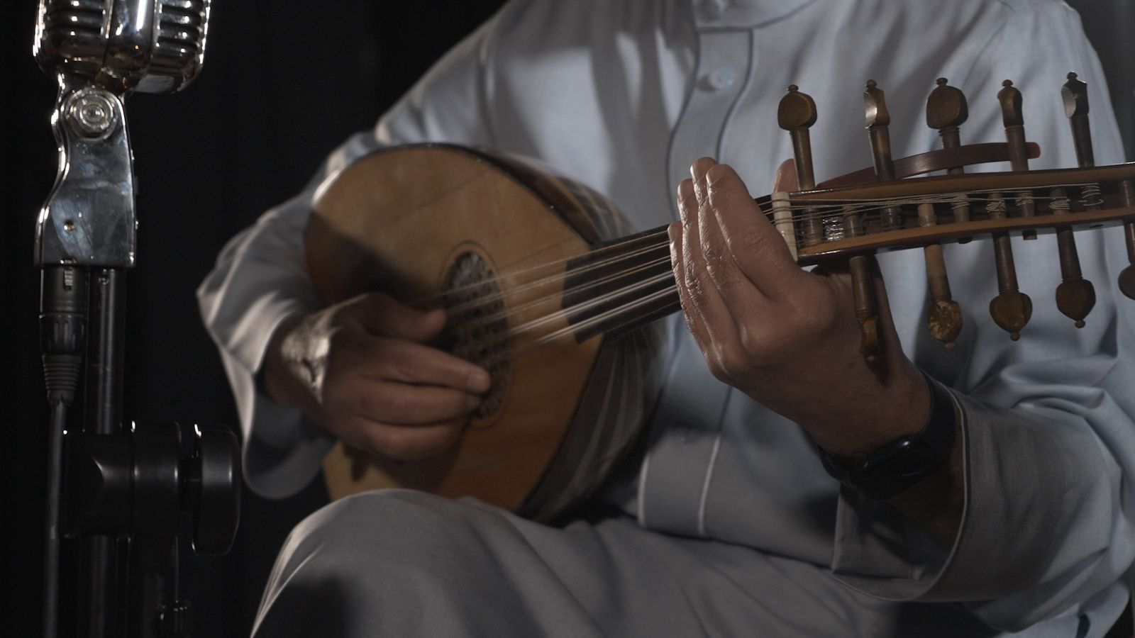 60b9176e-d40f-44d7-80dd-4bcff93df971