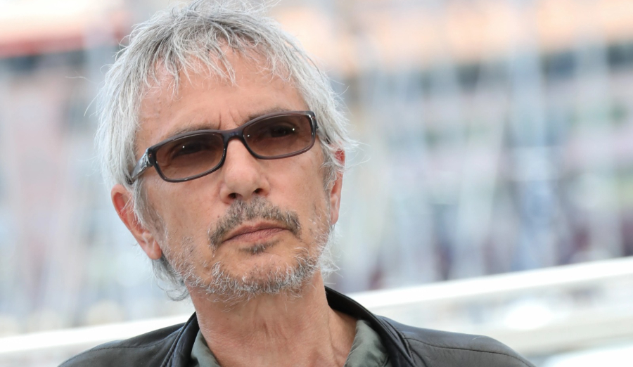 ليوس كاراكس