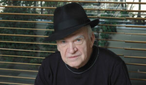 ميلان كوندير