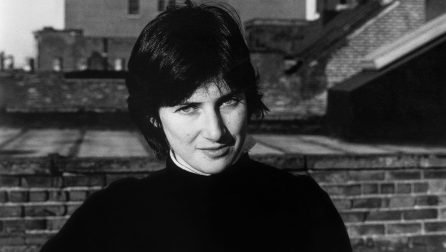 سينما شانتال آكرمان.. الاغتراب عن العالم والذات معًا