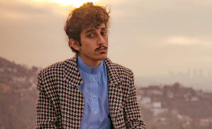 ما هو مشعل الجاسر؟