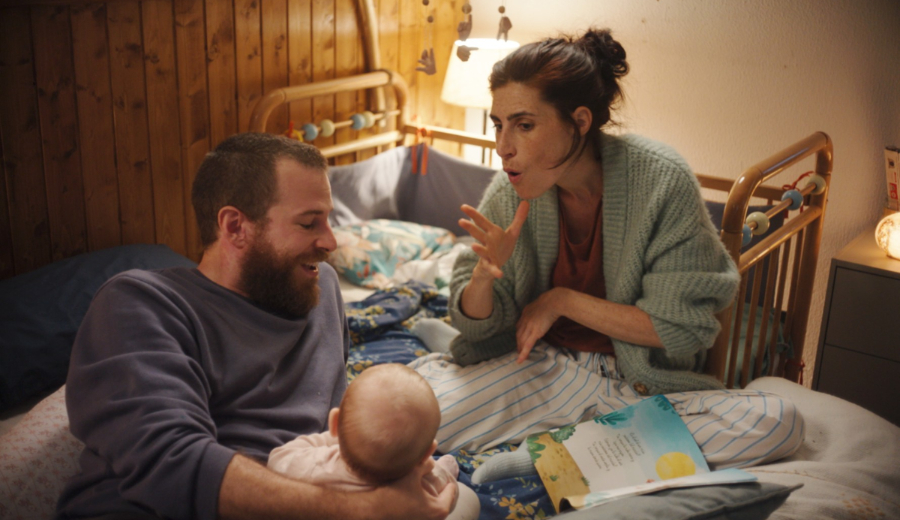 «صمّاء».. رسالة حبّ مُخرجة إلى أختها