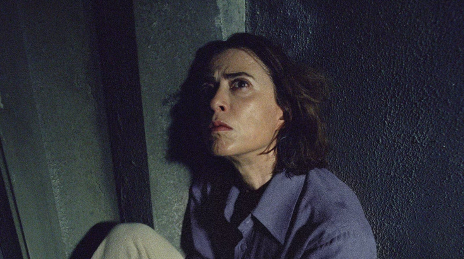 «ما زلت هنا»... الذاكرة في المساحات الصامتة