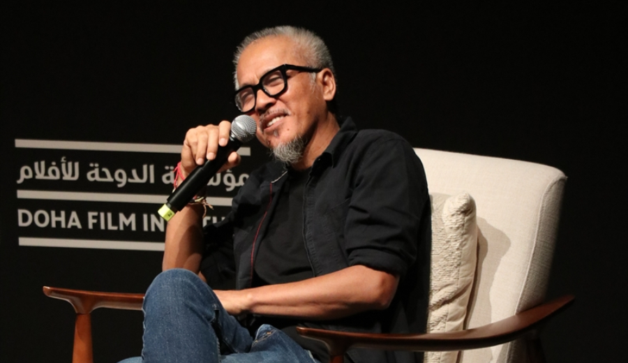 لاف دياز: في بلادي نصارع لننجو وهناك شاعرية في هذا النضال