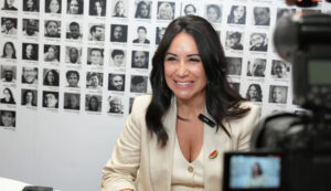 أريج السحيري: أطرح سؤالًا مهمًا من خلال قصة طفلة «سماء بلا أرض»