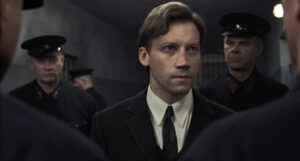 «مدّعيان عامان» لسيرغي لوزنيتسا.. بطلٌ تراجيدي في أوج الطغيان الستاليني