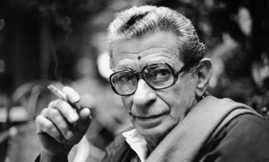 في ذكرى رحيله: كيف غيّرت فقرة في مقال رؤيتي لسينما يوسف شاهين وللعالم؟