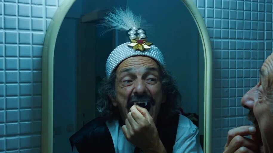 «دراكولا» لرادو جود… فوضى متمردة على السرد والجماليات