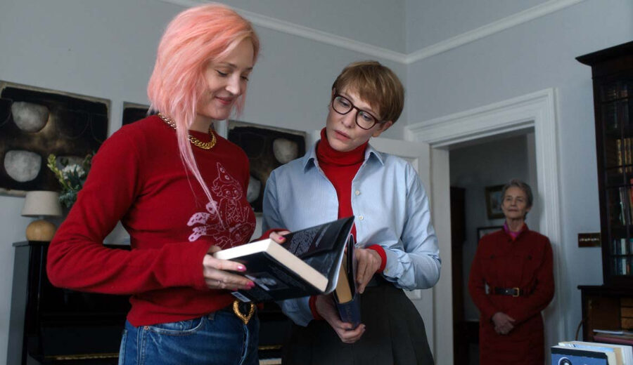 «أب، أم، أخت، أخ»... حكايات طيبة عن العائلة