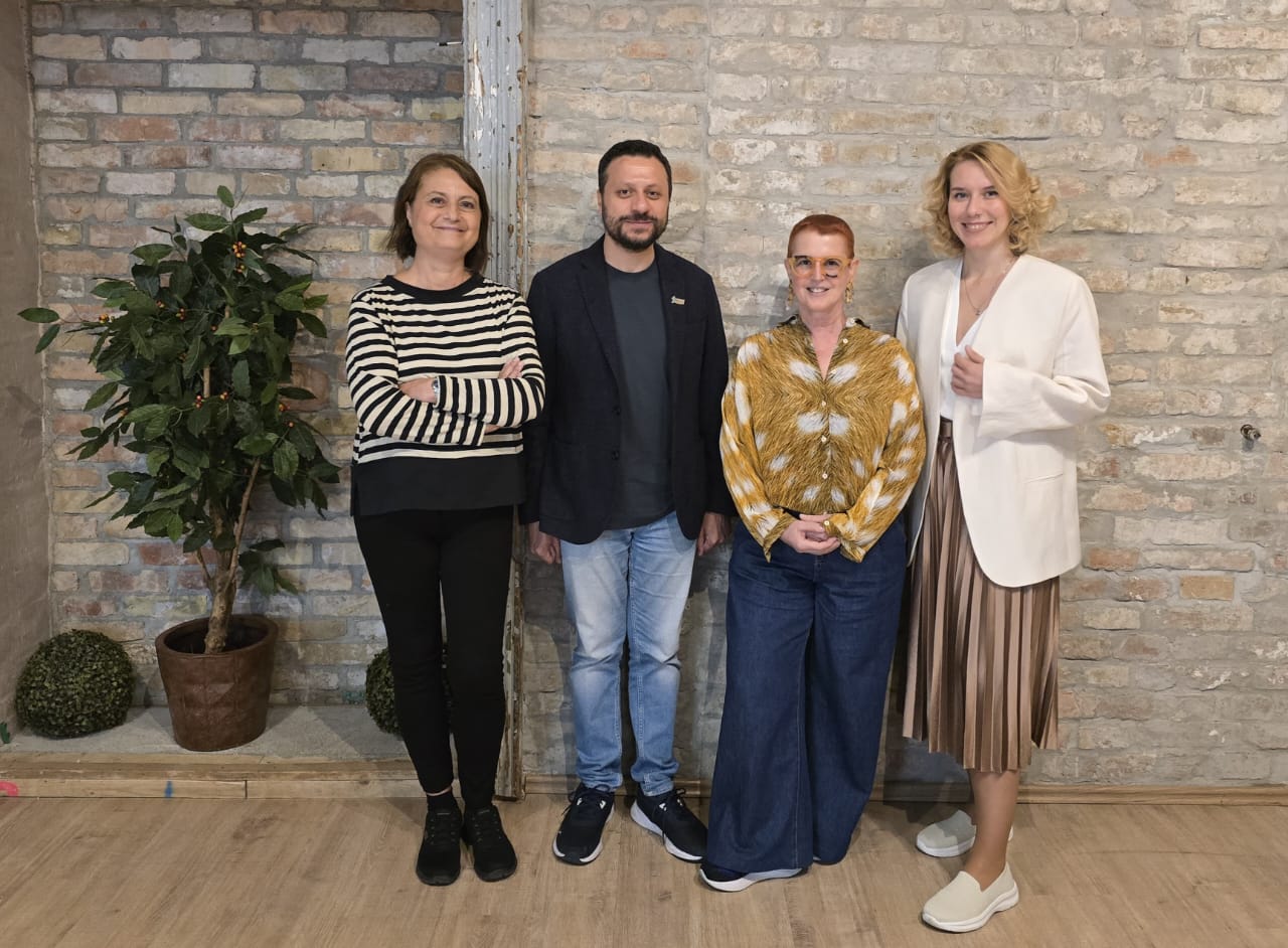 إعادة انتخاب الناقد أحمد شوقي رئيسًا للاتحاد الدولي للنقاد «فيبريسي»
