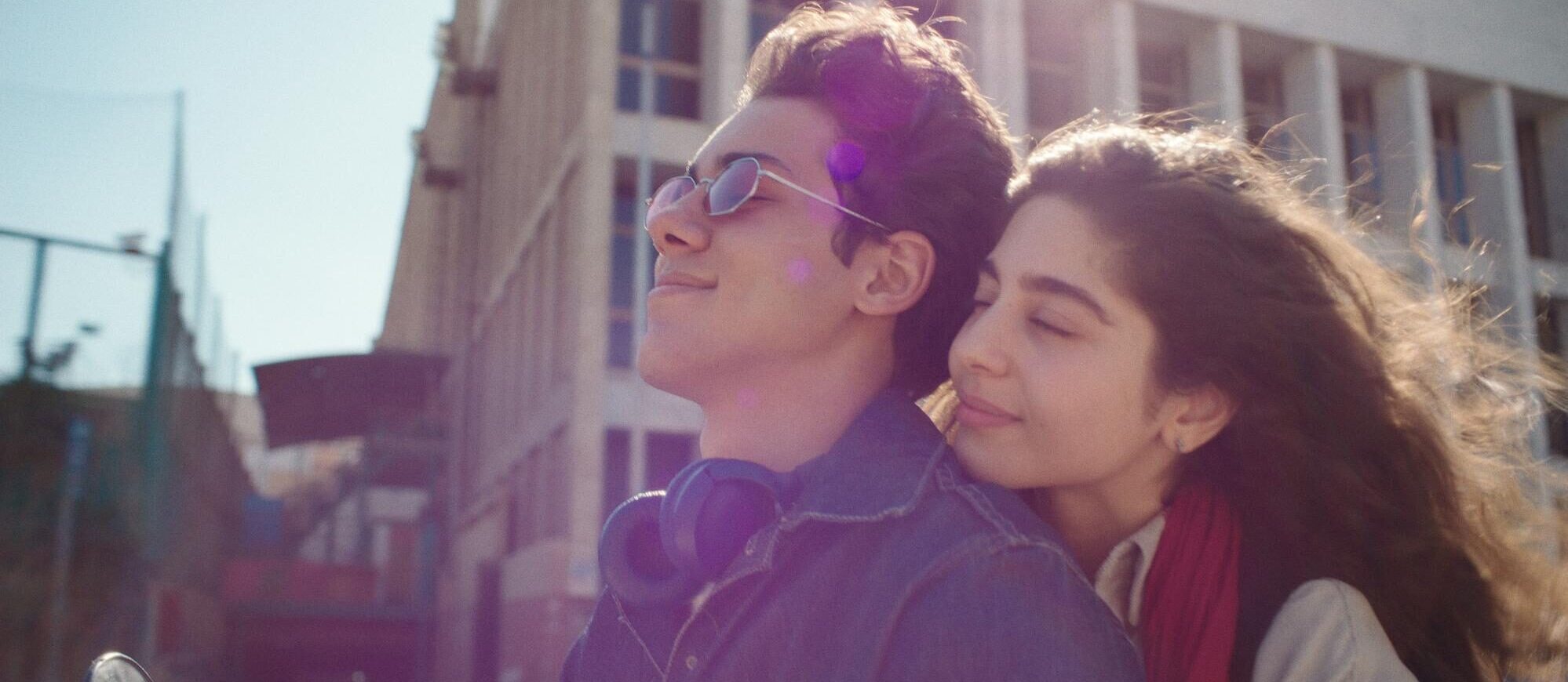 ولنا في الخيال... حب؟