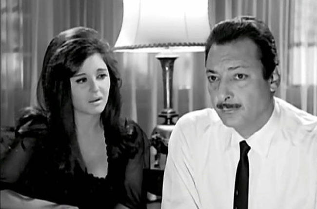 السينما كخلاص فردي… قراءة في تجربة رأفت الميهي
