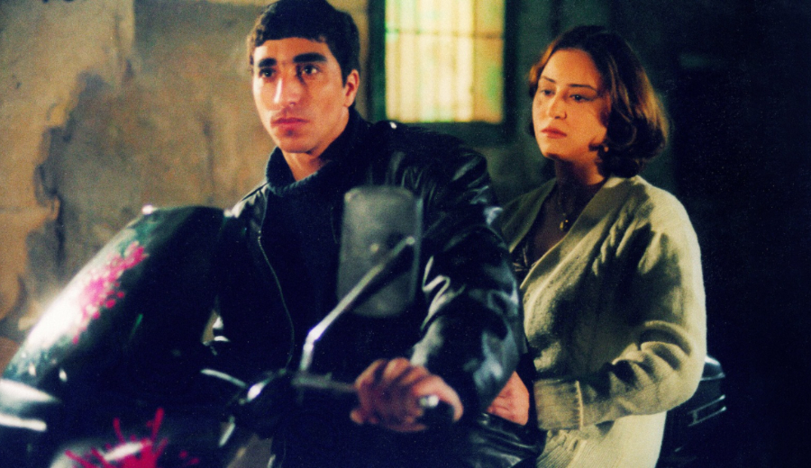 منة شلبي من فيلم الساحر