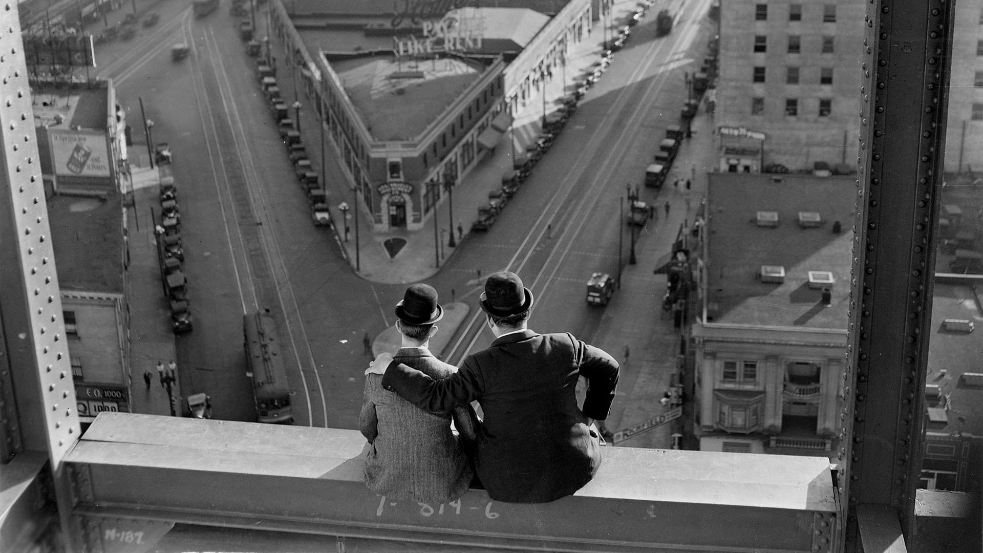 الاستعراض المذهل الصامت