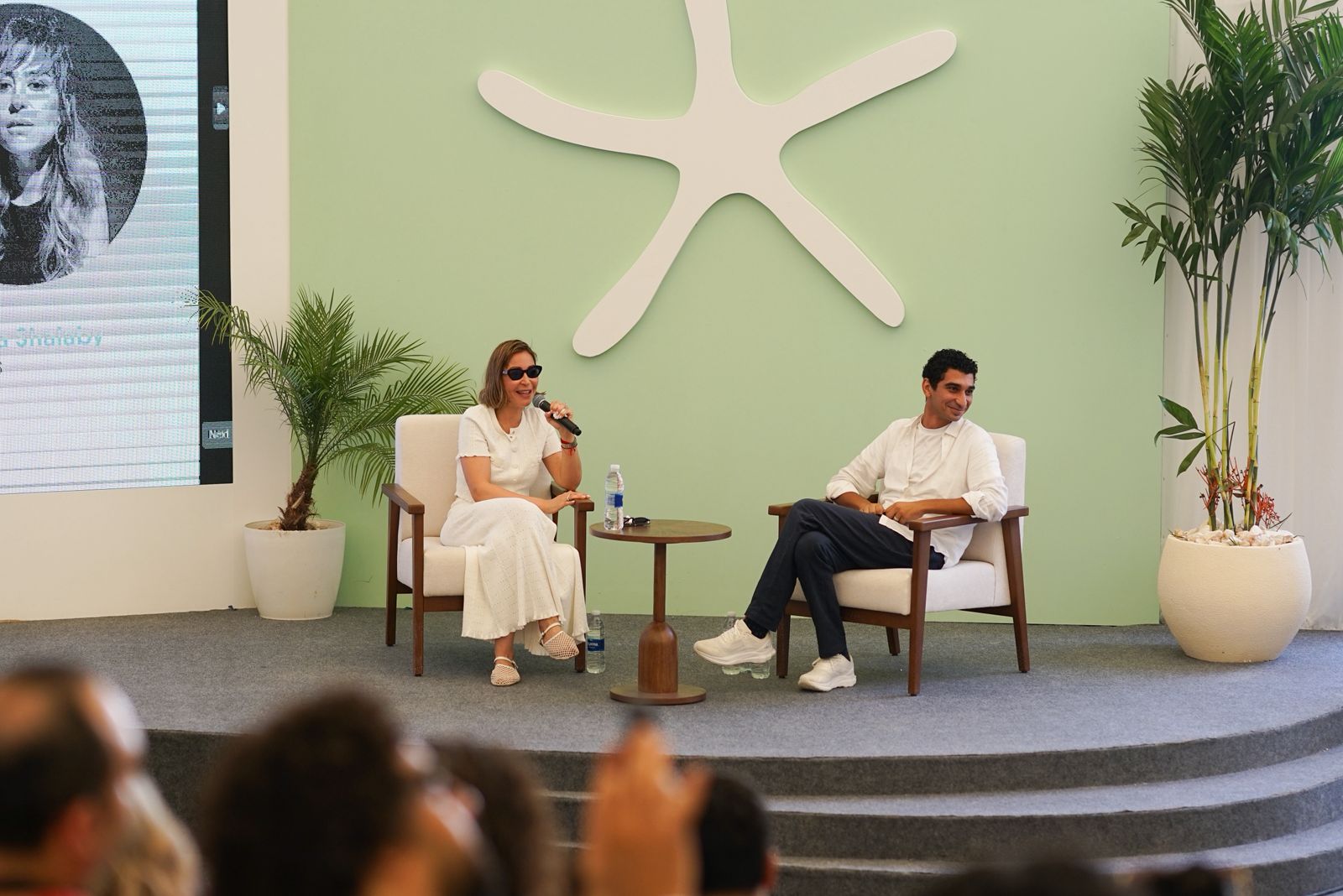  الفنانة منة شلبي 