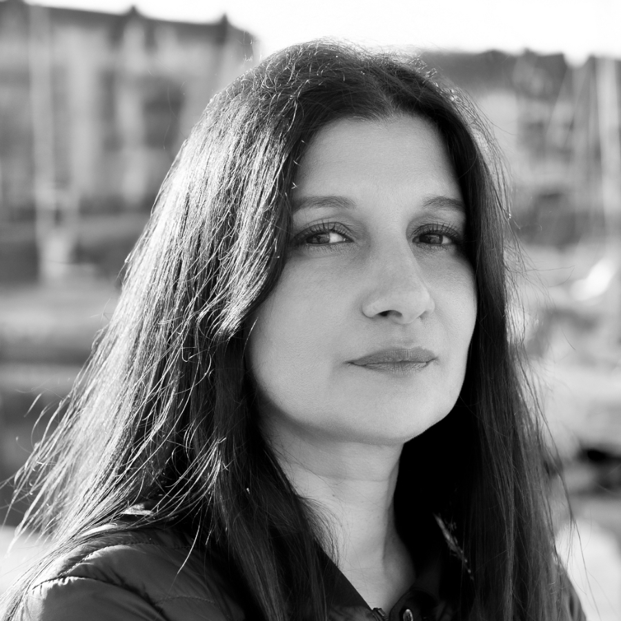  المخرجة وكاتبة السيناريو التونسية رجاء عماري