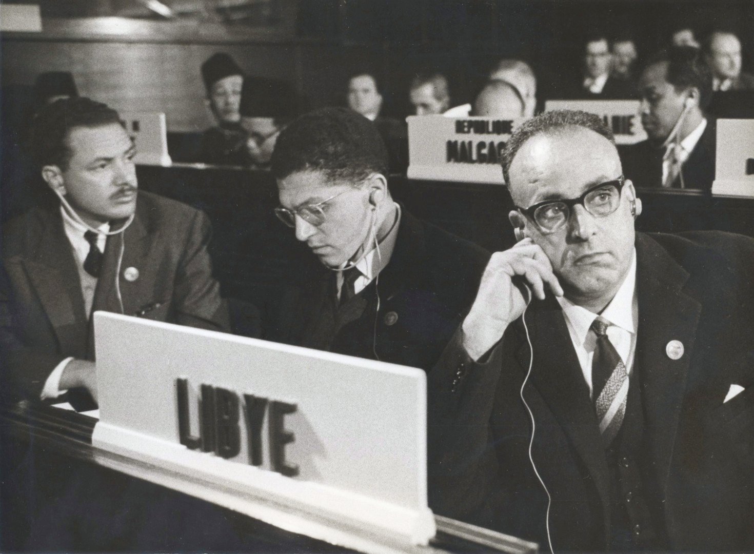 بابا والقذافي (2025)