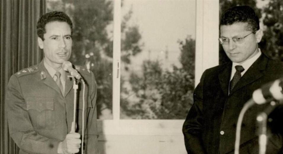 «بابا والقذافي»… هل يمكن لرجل أن يتبخر؟