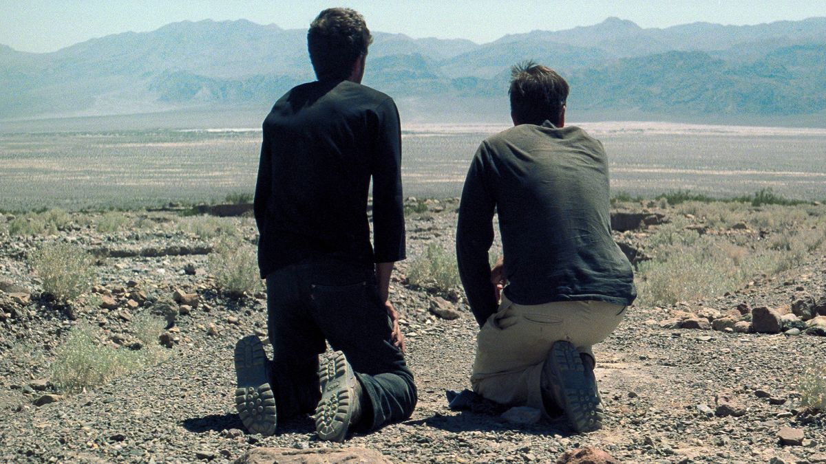 من «لورانس العرب» إلى «هجان»: الصحراء مُختبرًا مفتوحًا للسينما