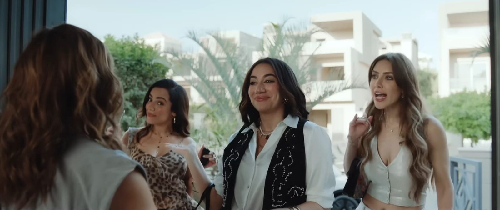 السلم والثعبان: لعب عيال (2025)