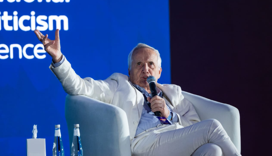 المخرج ماركو بيلّوكيو