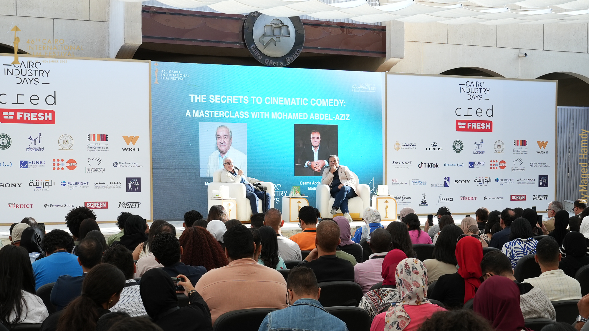 محمد عبد العزيز: التعامل مع «الكوميديان» من أصعب مهام المخرج