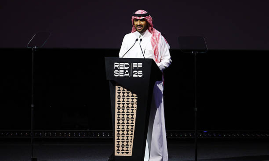 فيصل بالطيور: «العملاق» يلخّص رؤية «البحر الأحمر» لدعم الأصوات القادمة من الشرق