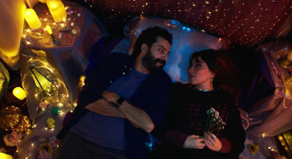 «مسألة حياة أو موت»… رومانسية سعودية على طريقة ديزني