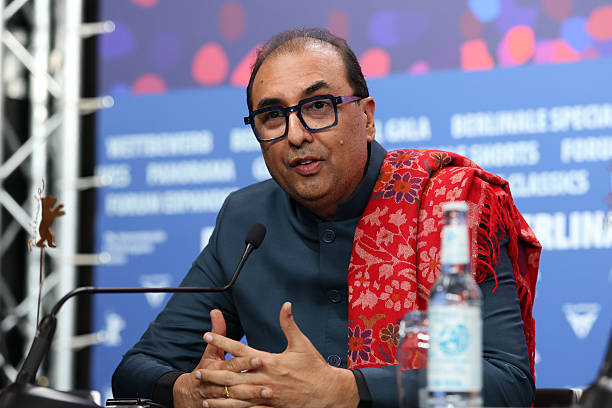 المخرج شيفيندرا سينغ دونغاربور
