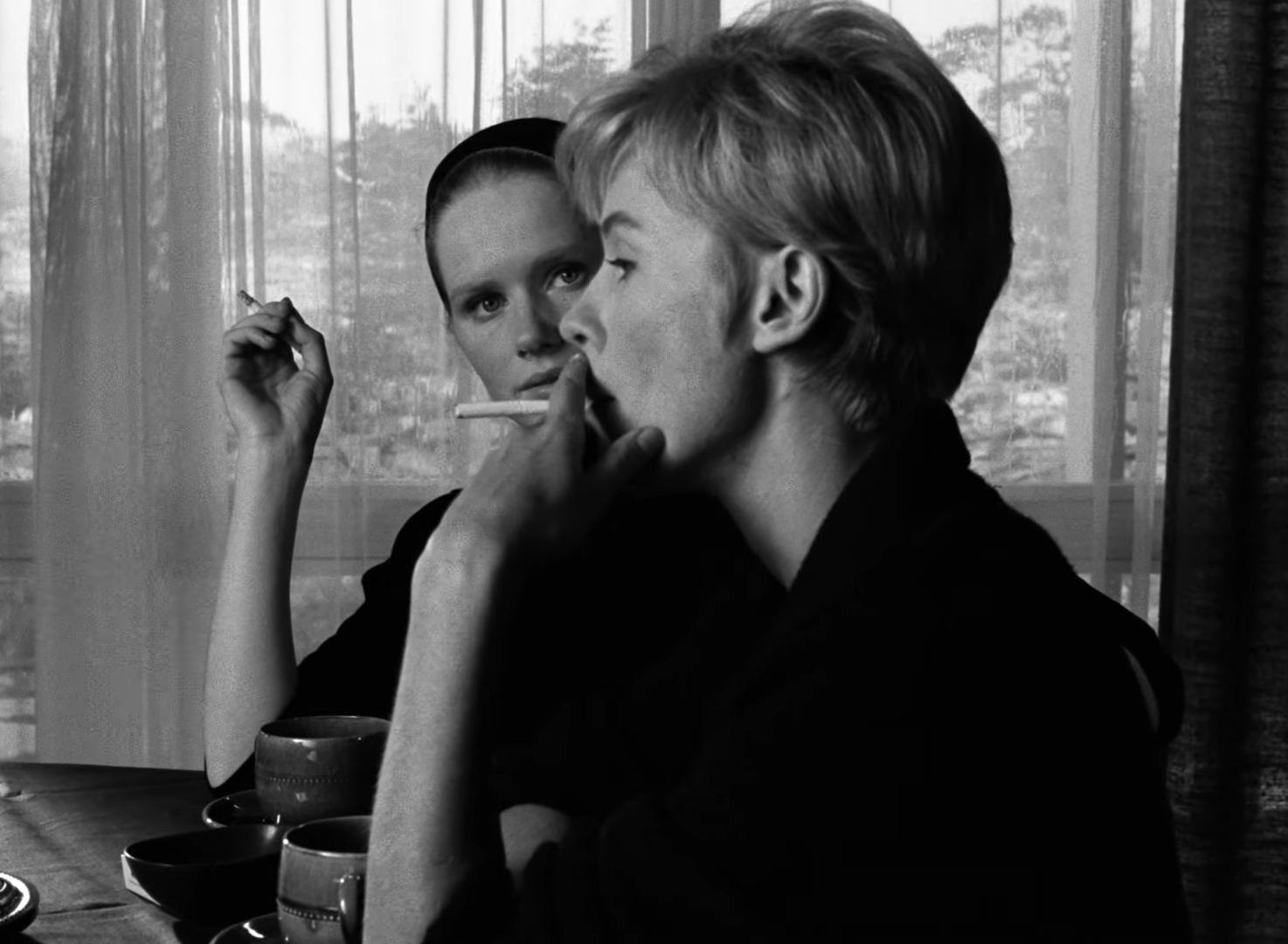 Persona (1966)