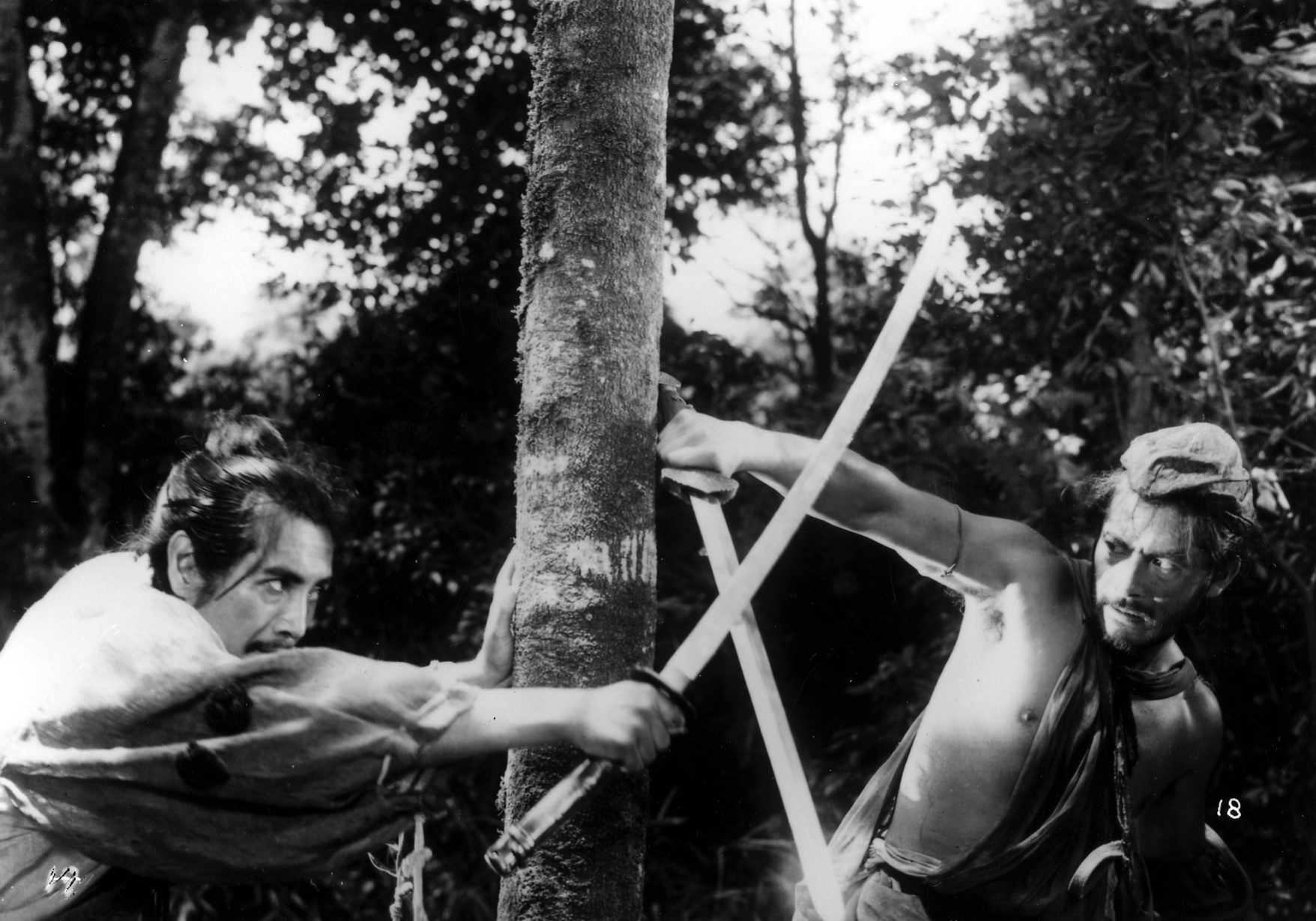 Toshirō Mifune and Masayuki Mori in Rashomon (1950)

