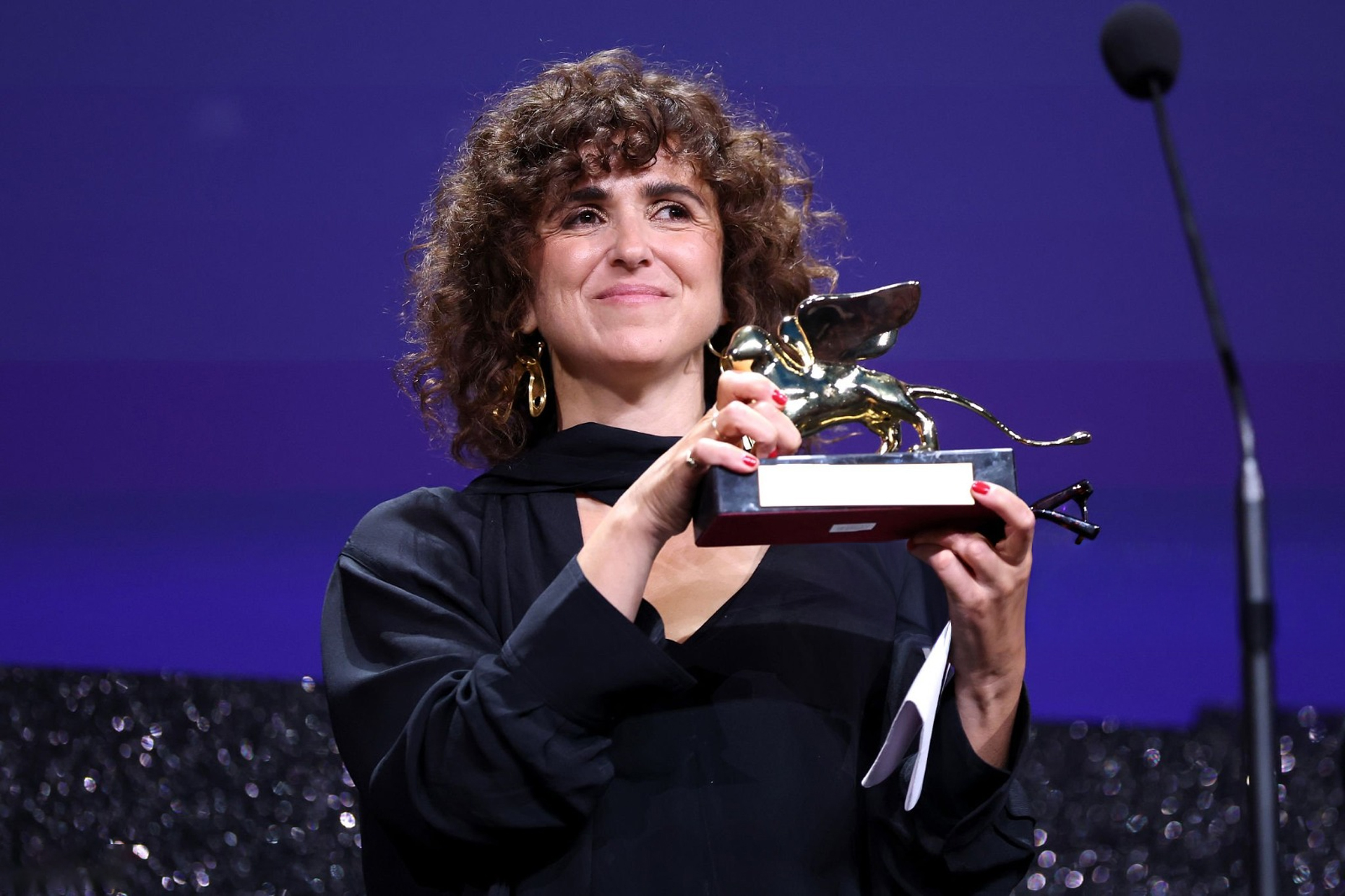 الجوائز الكاملة لـ«فينيسيا 83»… «Woman Unknown» يتوّج بـ«الأسد الذهبي» وحضور عربي بين الفائزين